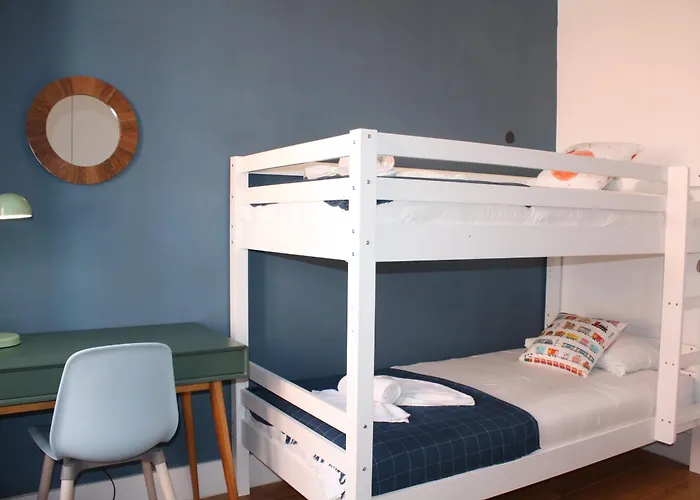 Sunny 3Bdr Apartment In Graca By Lovelystay