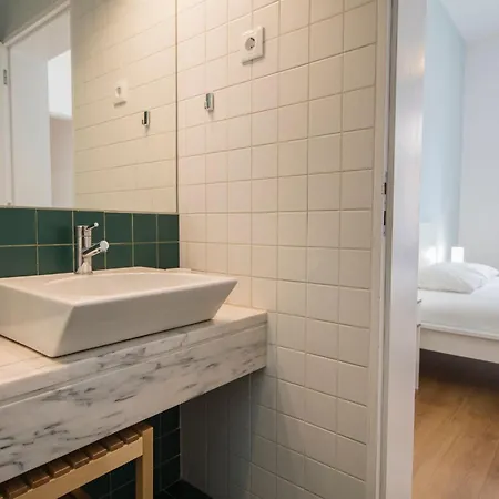 Sunny 3Bdr Apartment In Graca By Lovelystay Lissabon Buitenkant foto